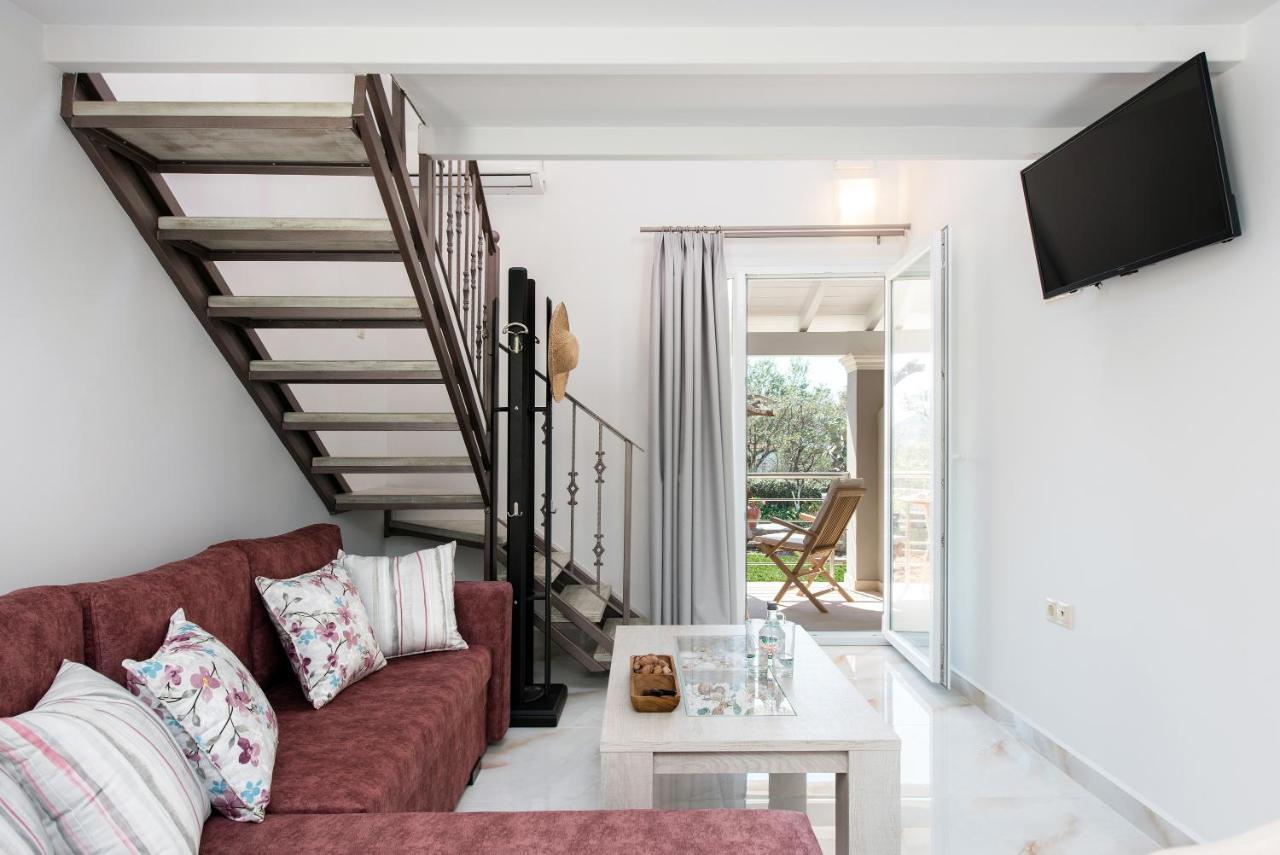 Villa Ad Homes *