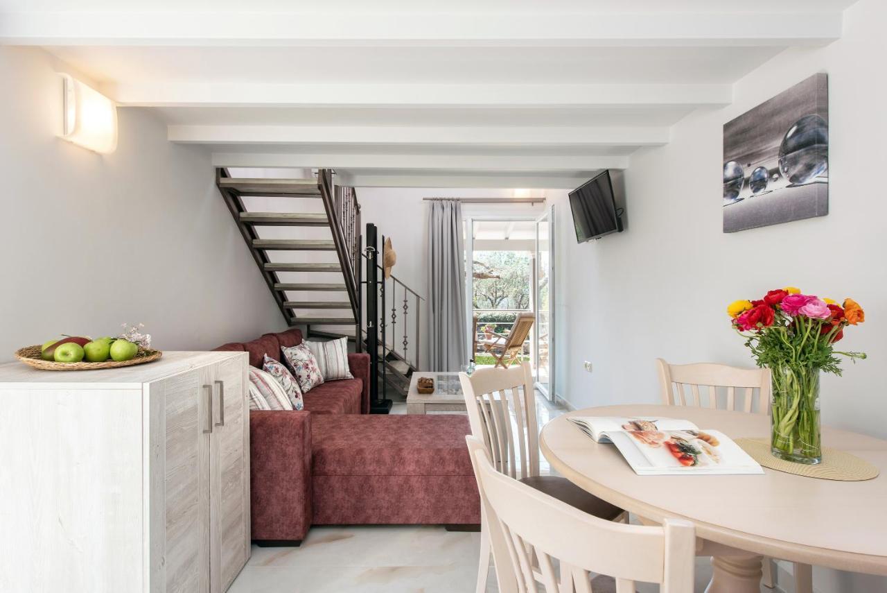 Ad Homes Agios Gordios (Corfu)