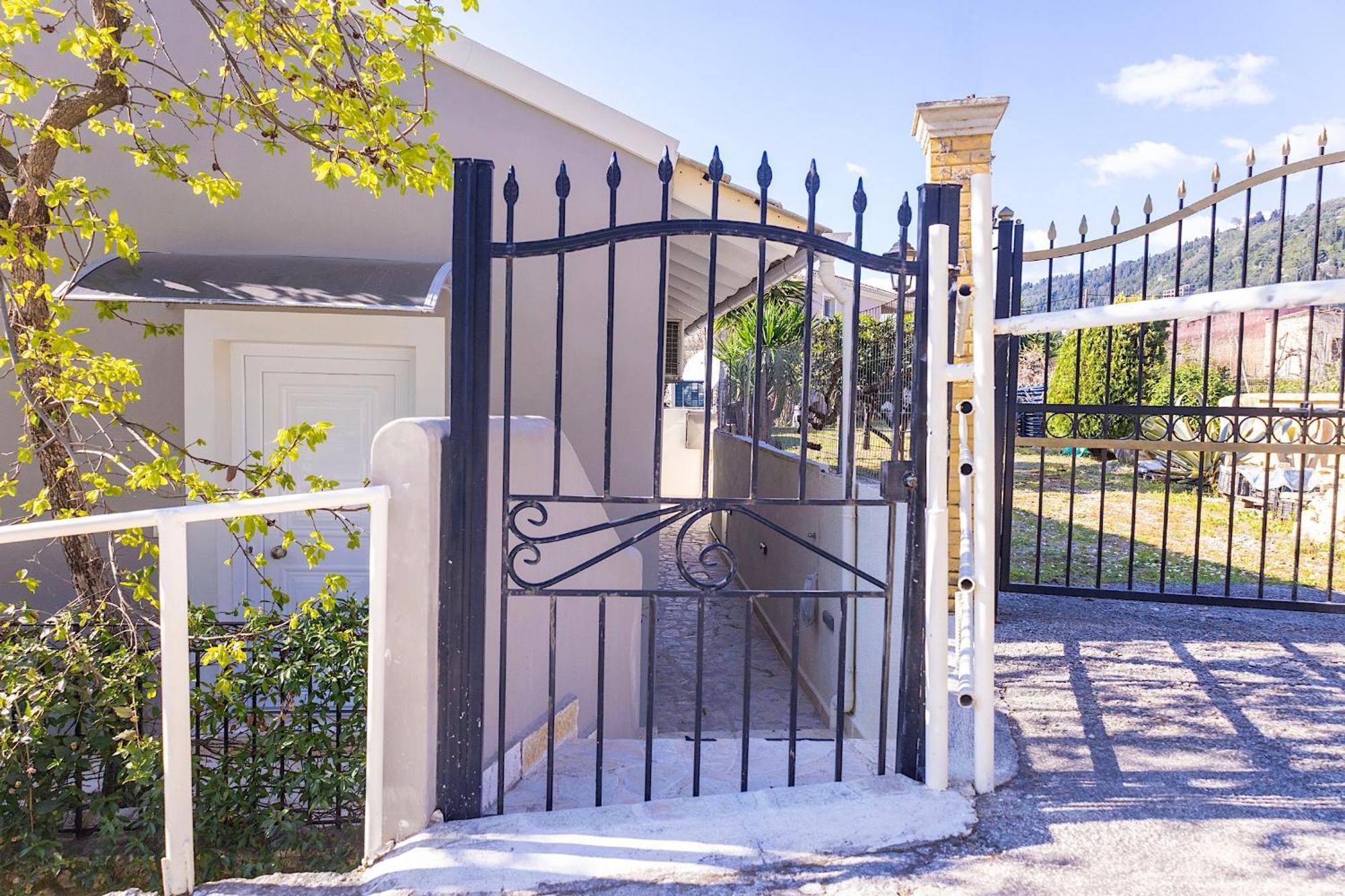 Ad Homes Villa